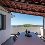 Willa Alina With Heated Pool Rogoznica (Sibenik-Knin)