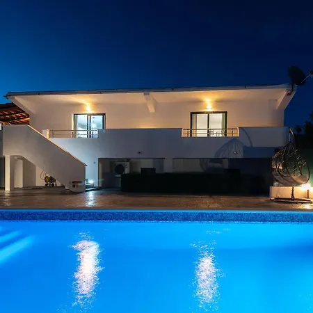 Alina With Heated Pool