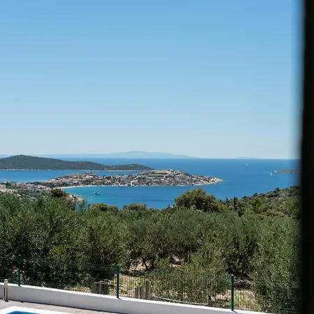 Alina With Heated Pool