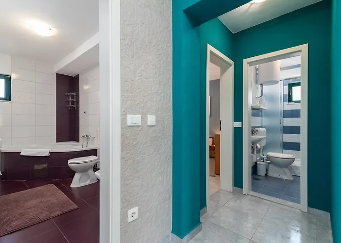 Alina With Heated Pool *