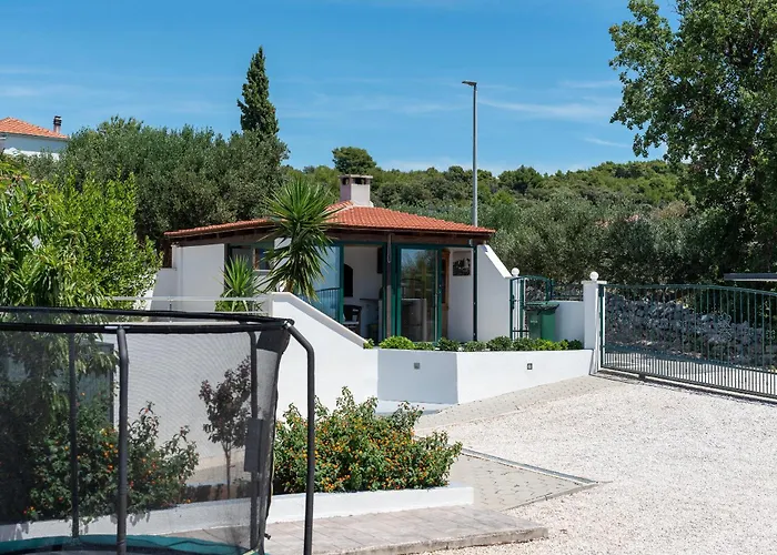 Alina With Heated Pool Villa Rogoznica (Sibenik-Knin)