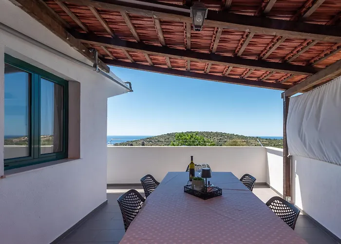 Villa Alina With Heated Pool Rogoznica (Sibenik-Knin)