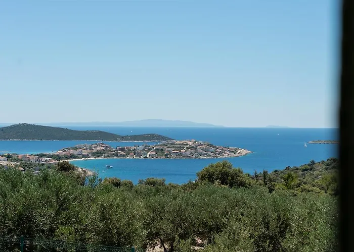 Alina With Heated Pool